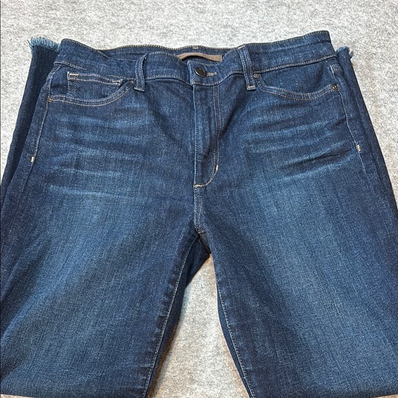 ๐ Joeโs Jeans ๐ High Rise Skinny Ankle โ Taylor Wash โ Size 28 ๐ฅ - Picture 9 of 12